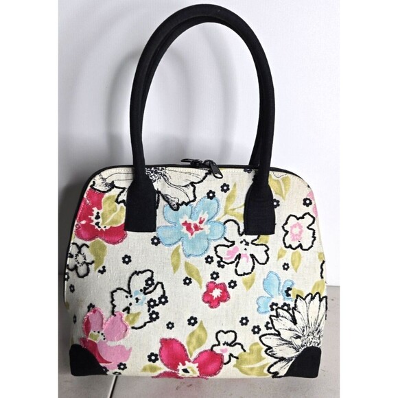 La Pomme Purse - Floral - Sead Beads - Black Accents - Picture 2 of 4